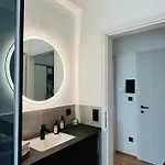 Апартаменты Place2be - With Infinity Pool *