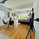 Place2be - With Infinity Pool Апартаменты Файстенау