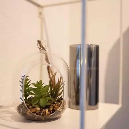 Place2be - With Infinity Pool Lejlighed *