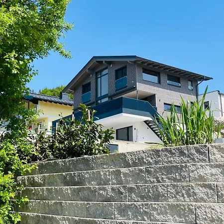 Place2be - With Infinity Pool Lejlighed *