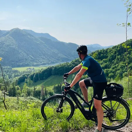 Place2be - With Infinity Pool