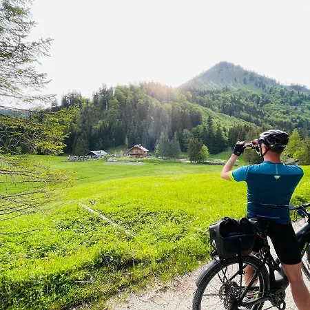 Place2be - With Infinity Pool