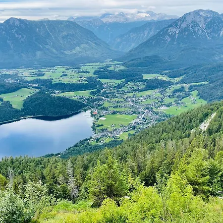 Place2be - With Infinity Pool Lejlighed