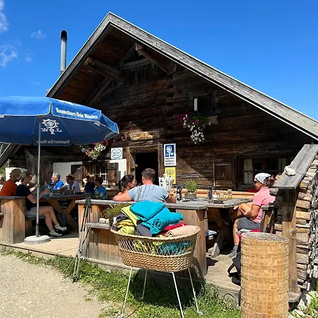Lejlighed Place2be - With Infinity Pool Faistenau