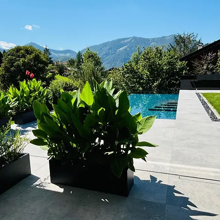 Place2be - With Infinity Pool * Faistenau