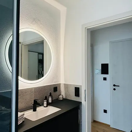 Appartement Place2be - With Infinity Pool *