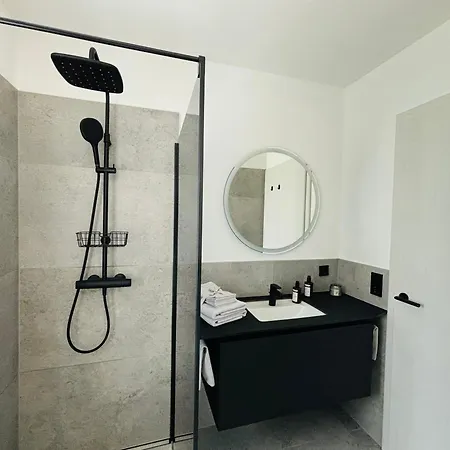 Place2be - With Infinity Pool Faistenau