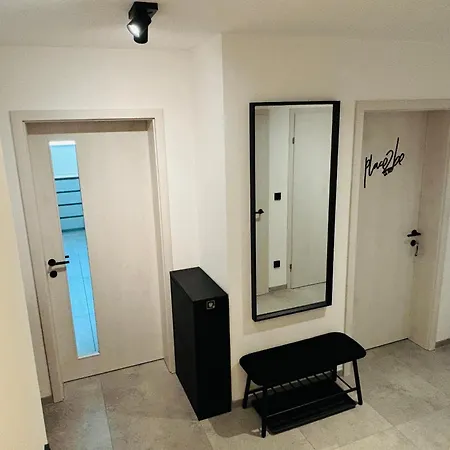 Place2be - With Infinity Pool Lejlighed